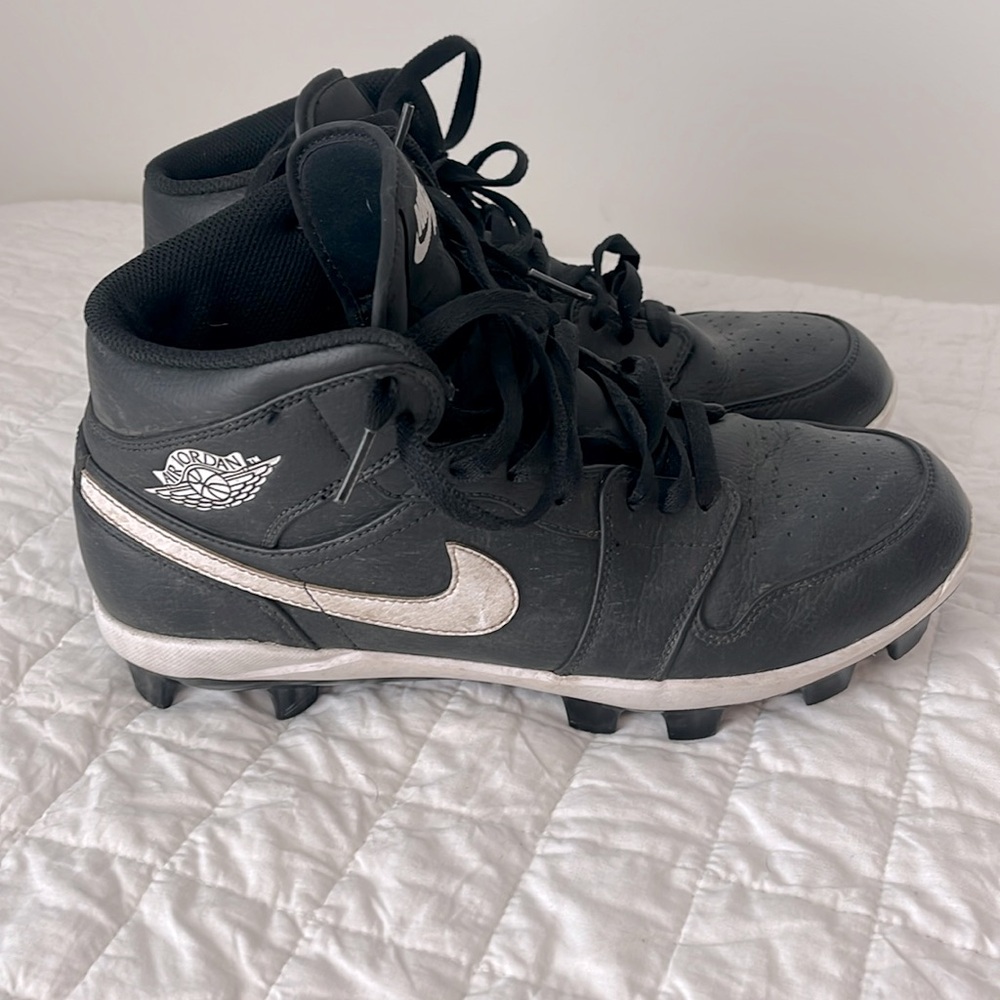 Nike Air Jordan Baseball Cleats size 10 1/2 men’s black and white